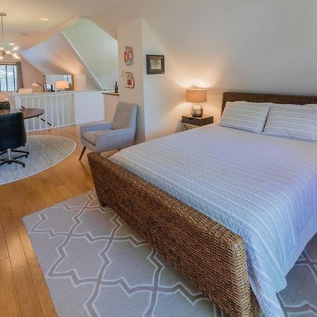 The Carriage House Loft Διαμέρισμα Kingston Εξωτερικό φωτογραφία