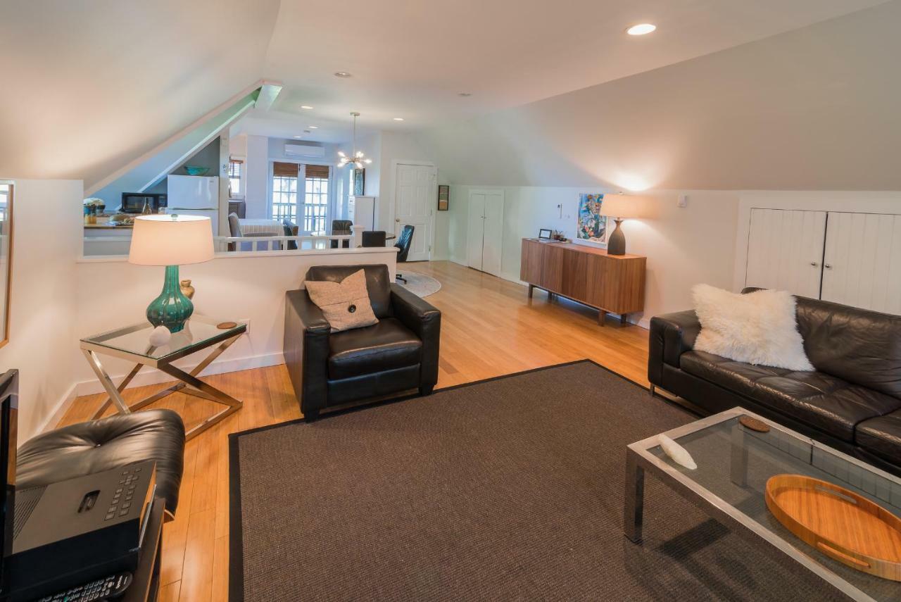 The Carriage House Loft Διαμέρισμα Kingston Εξωτερικό φωτογραφία