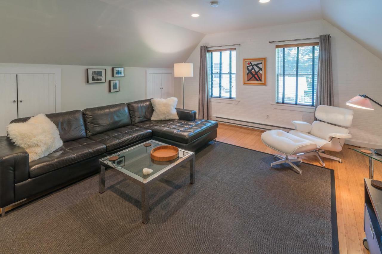 The Carriage House Loft Διαμέρισμα Kingston Εξωτερικό φωτογραφία